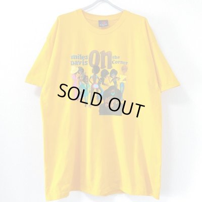 画像1: 00s MILES DAVIS ON THE CORNER TEE SHIRT