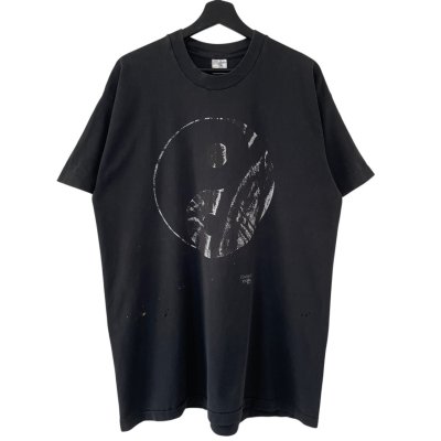 画像1: 90s USA製 FASHION VICTIM YIN YANG TEE SHIRT