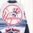 画像2: 90s USA製 CHALK LINE NEW YORK YANKEES NYLON STADIUM JACKET (2)