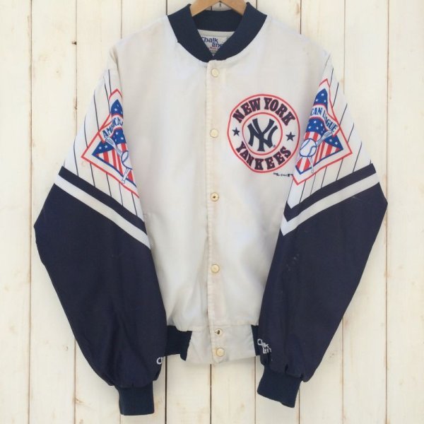 画像4: 90s USA製 CHALK LINE NEW YORK YANKEES NYLON STADIUM JACKET (4)