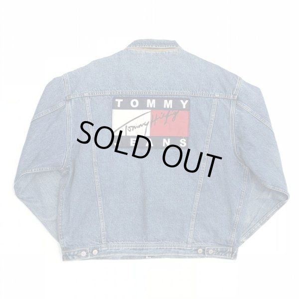 画像1: 90s TOMMY HILFIGER BIG FLAG DENIM JACKET (1)