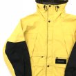 画像3: 90s MARMOT YELLOW×BLACK GORE-TEX PARKA (3)