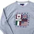 画像2: 90s USA製 TOMMY HILFIGER 国旗柄 SWEAT  (2)