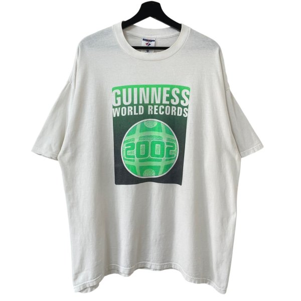 画像2: 00s ROBERT WADLOW GUINESS WORLD RECORDS THE WORLD'S LARGEST HAND TEE SHIRT (2)