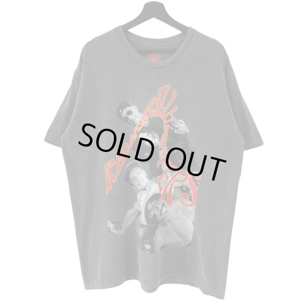 画像1: 2022-2023 RED HOT CHILLI PEPPERS UNLIMITED LOVE WORLD TOUR TEE SHIRT (1)