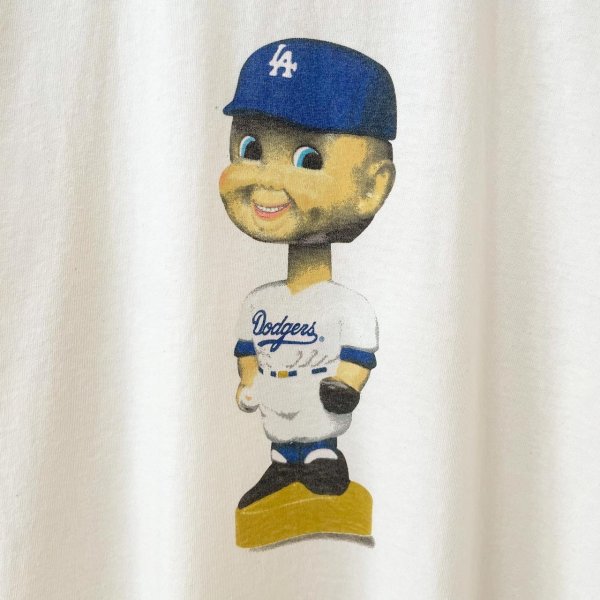 画像2: DEADSTOCK 90s DODGERS BOBBLE HEAD TEE SHIRT (2)