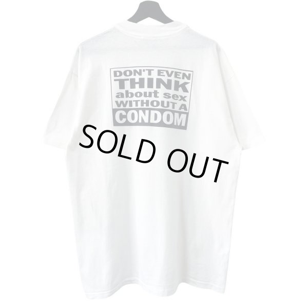 画像2: 90s USA製 ACTION PROJECT CONDOM PHOT TEE SHIRT (2)